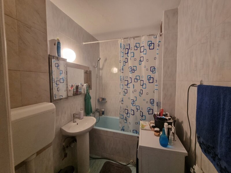 Titan Diham apartament 3 camere